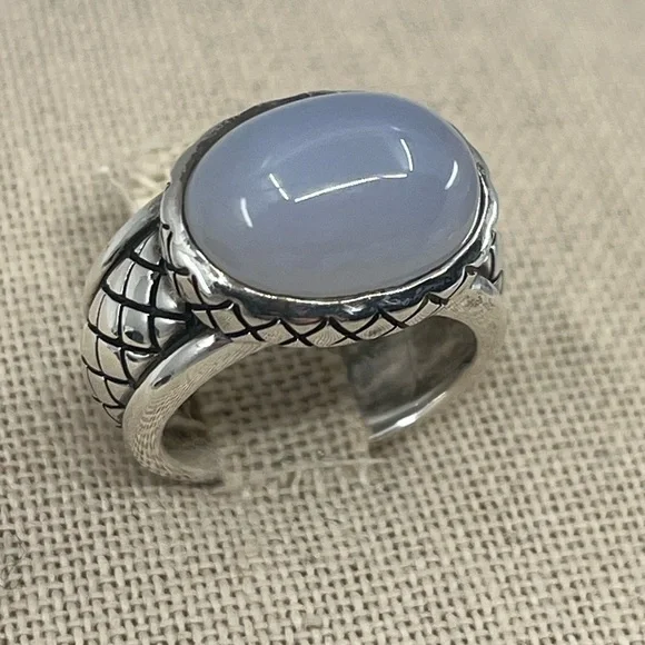 Vintage Sterling Silver Thai Ring with Blue Chalcedony – Size 4.75, 8.9g - Picture 9 of 17